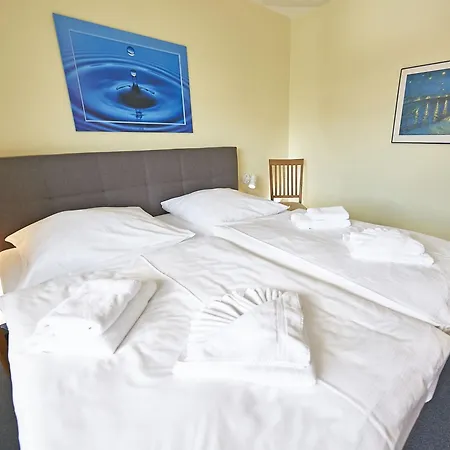 Seitlicher Meerblick, Nur 50 Meter Zum 아파트